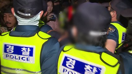 경찰 '야간 문화제' 또 강제 해산...노동 단체 "밤샘 노숙" / YTN