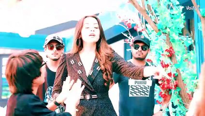 SOURAV JOSHI VLOGS- JHOOTA LAGDA X MAUJA - Nikhita Gandhi, Nikhil D'Souza - Anagha Bhosale, Anicka