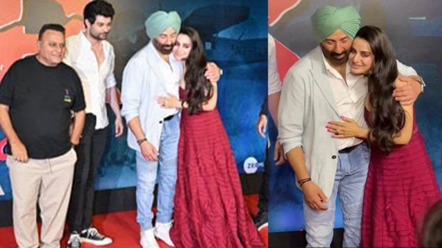 Sunny Deol-Ameesha Patel साथ पहुंचे Gadar के Grand Premiere में , 22 साल बाद Tara Sakeena की Reunion
