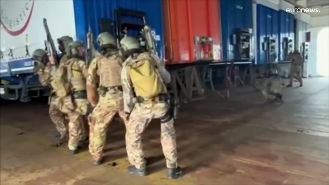 قراصنة يستولون على سفينة شحن تركية في البحر المتوسط وقوات إيطالية تتدخل