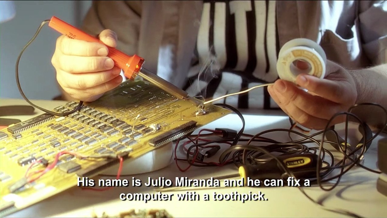 Un voleur qui vole un voleur Bande-annonce (RU)