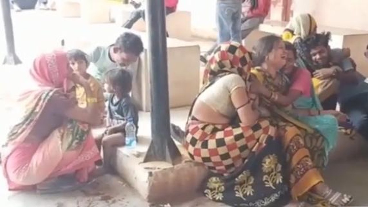 ललितपुर: संदिग्ध परिस्थितियों में मिली छात्रा की मौत‚ परिजनों में मचा कोहराम