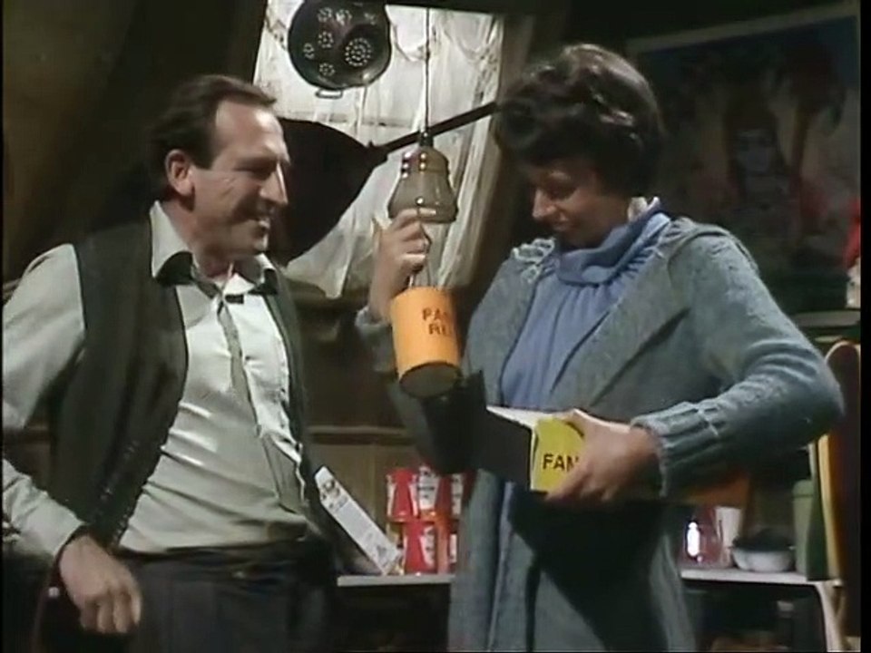 Rising Damp (1974) S02E02 - Food Glorious Food - High Quality