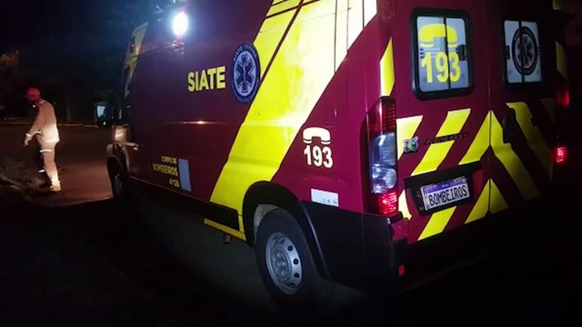 Jovem de 20 anos fica ferida ao cair de escada em residência no bairro Maria Luiza