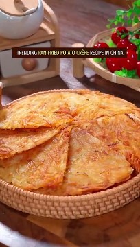 EASY & QUICK PAN-FRIED POTATO CREPE RECIPE #recipe #cooking #potato #crepe #chinesefood