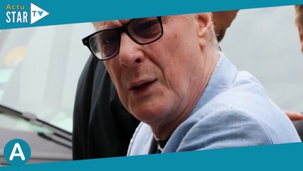 Herbert Léonard victime d'un malaise sur scène, le chanteur "hospitalisé en réanimation"