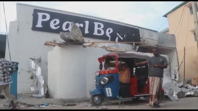 Somalia, attacco in un hotel di Mogadiscio: sei civili uccisi