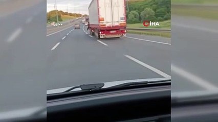 Kopan TIR kapısını emniyet kemeriyle bağladı