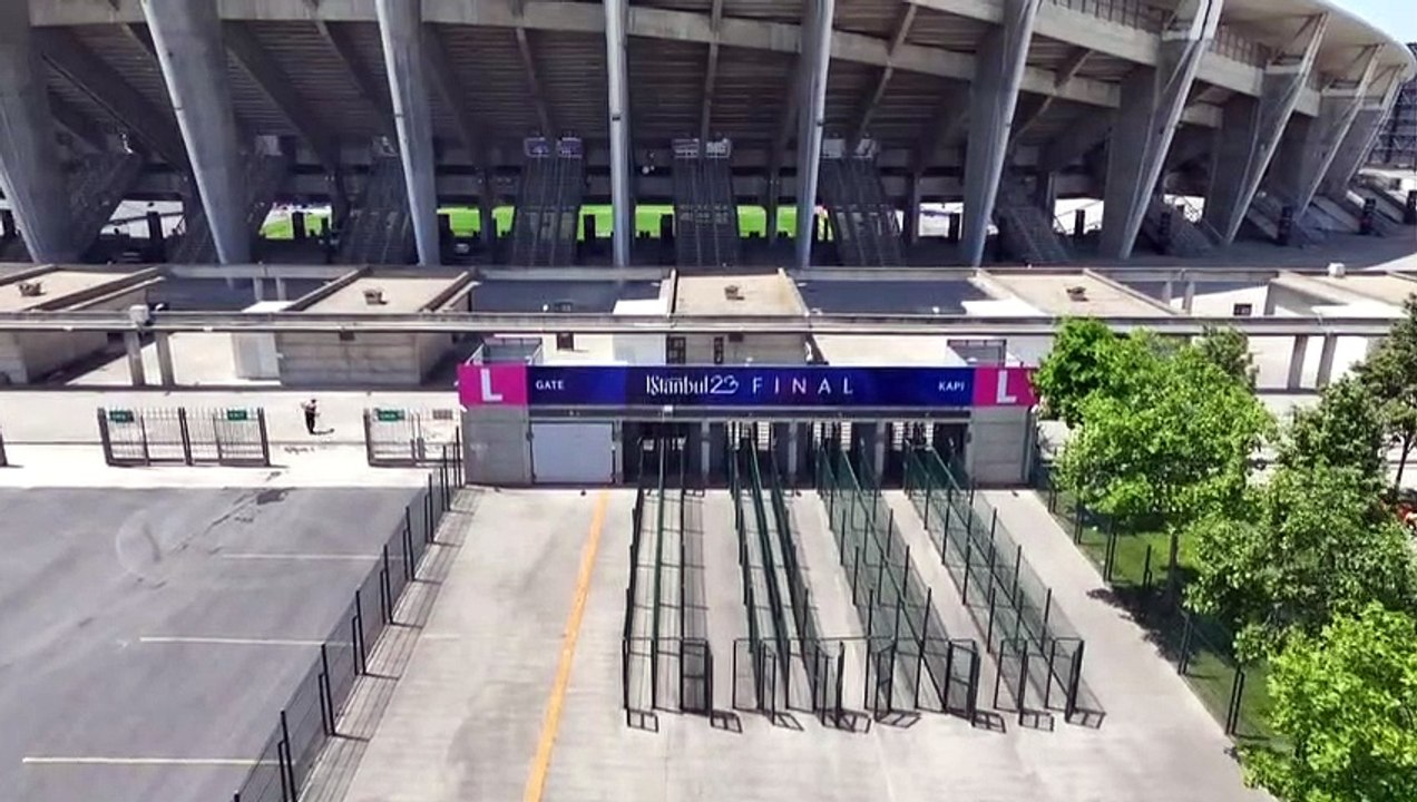 Şampiyonlar Ligi finalinin oynanacağı stadın hali Türk futbolseverleri ayaklandırdı: Dünyaya rezil olduk