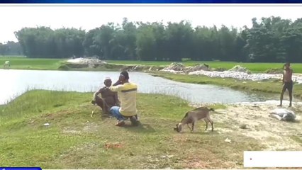 किशनगंज: बाढ़ में क्षतिग्रस्त हुई सड़क की नहीं हुई मरम्मत, सुनिए लोगों ने क्या कहा