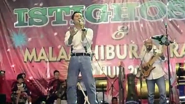 Jangan baper dengan suara dan lagu nya. Cover SLANK VIERRA DMASIV KOTAK GLEN FREDLY
