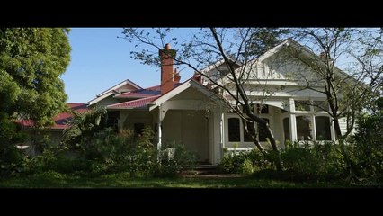 Girl at the Window Bande-annonce (FR)