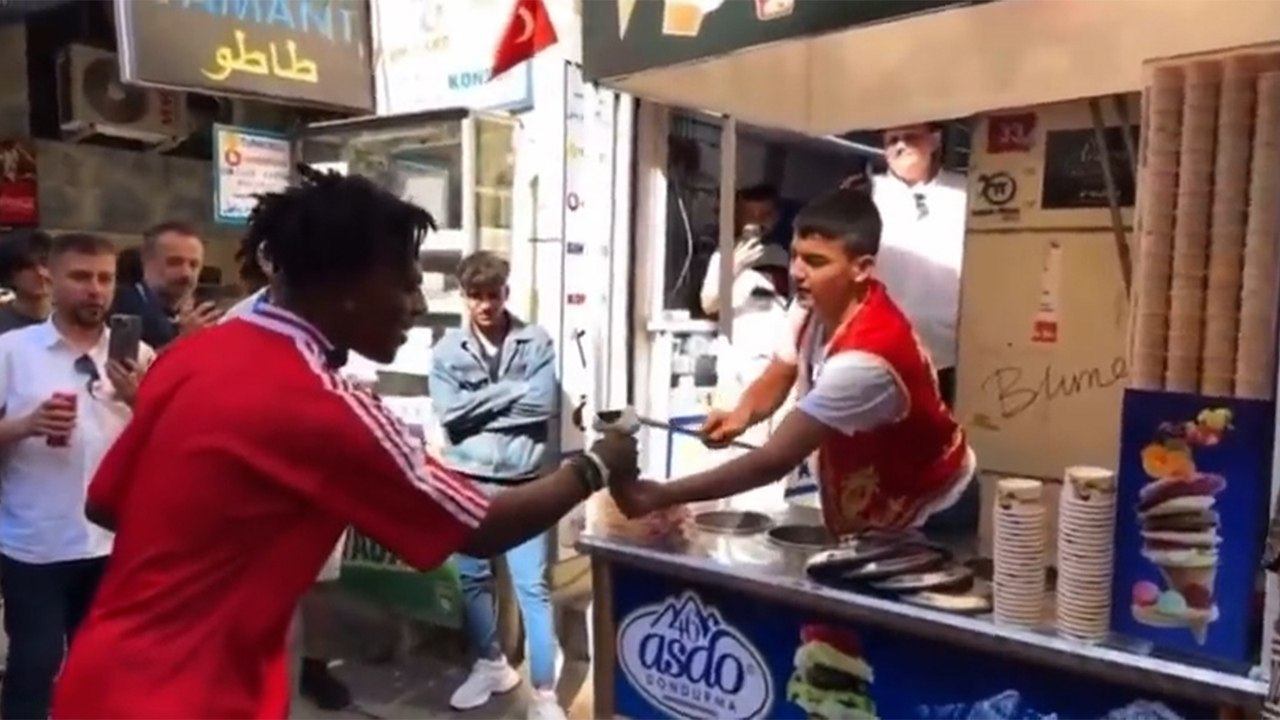 Sosyal medya fenomeni IShowSpeed Şampiyonlar Ligi finali için İstanbul'a geldi