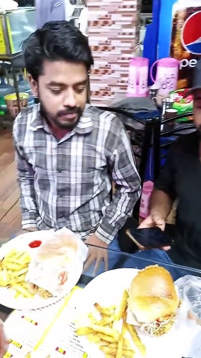 Chicken Burger with Print Price