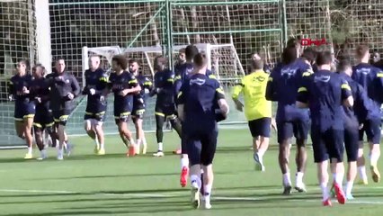 Le sponsor de la poitrine du nouveau maillot de Fenerbahce est Otokoç