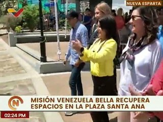 Télécharger la video: Misión Venezuela Bella entrega rehabilitada la Iglesia San Juan Bautista en el estado Nva. Esparta