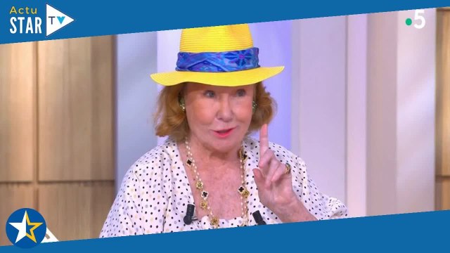 Si vous avez besoin de leçons… : Nadine de Rothschild met en garde Patrick Cohen sur ses manières,