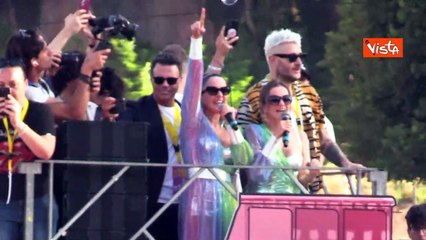 Paola e Chiara madrine del Roma Pride, l?edizione davanti al Colosseo
