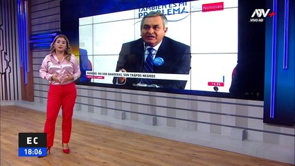 Vicente Romero: "No es una bandera la usada en Puno, son trapos negros"