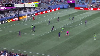 Gol de Raúl Ruidçiaz con Seattle Sounders