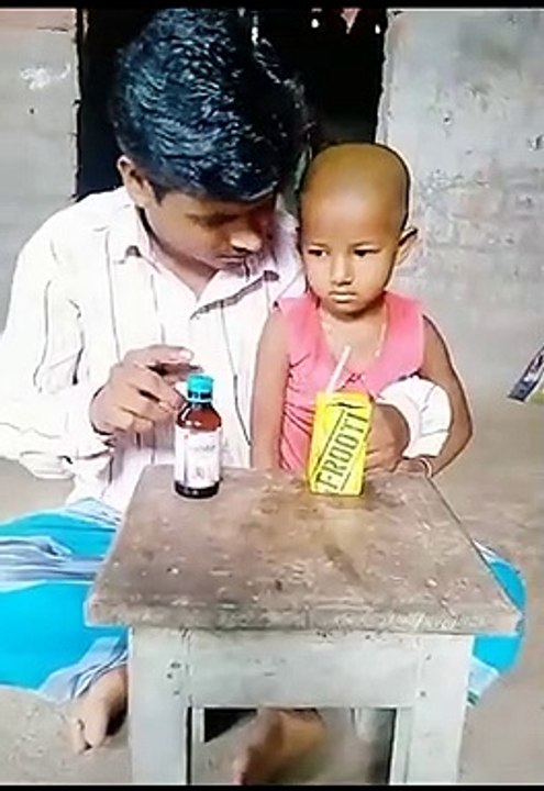 II medicine khane kalya bache kitne harkat kartehya II full comady ca mazza II