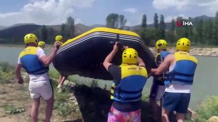 Köyün Meraklı Gençlerinin Yeni Tutkusu Rafting