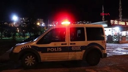 Lüks cipe silahlı saldırı! Yaralı sürücü hastaneye kaldırıldı