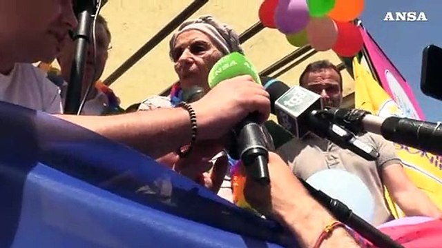 Pride Roma, Bonino: Governo vede diritti come devianze