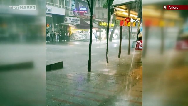 Ankara'da sağanak sele dönüştü: Ev ve iş yerlerini su bastı, araçlar suya gömüldü