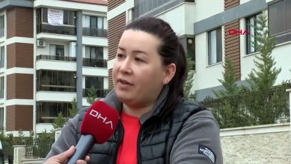 Une décision de justice a supprimé le texte "À vendre aux pires personnes", qui était accroché dans l'appartement du voisin