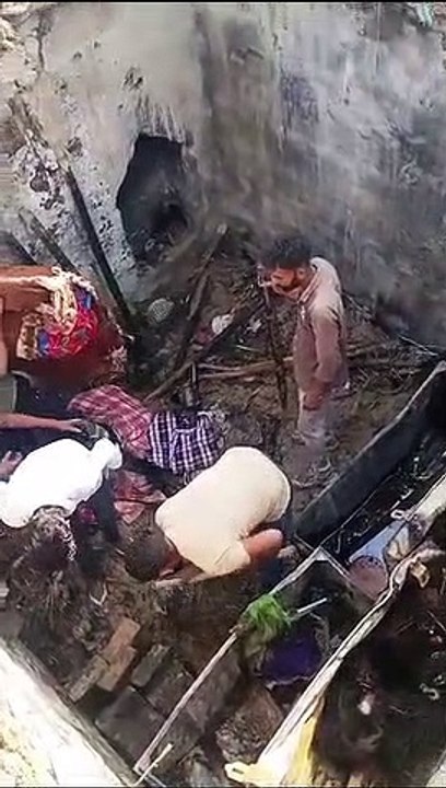 गैस सिलेण्डर की पाइप में गैस रिसाव, घर में लगी आग