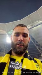 كريم بنزيما يلتقط أغرب سيلفي مع جماهير نادي الاتحاد السعودي