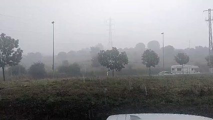 El granizo ha provocado una inundación en Ponferrada