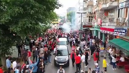 Pendikspor, Süper Lig'e yükselişini coşkuyla kutladı