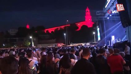 Üsküdar'da 100 bin genç yaza merhaba dedi