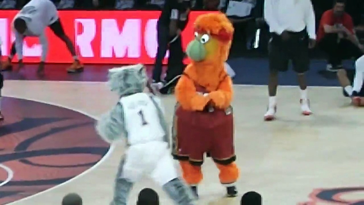 Funny NBA mascots dance battle Compilation