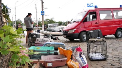 Download Video: 3 muertos y una veintena de heridos por disparos rusos contra los botes de evacuados, denuncia Kiev