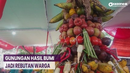 Diyakini Bawa Berkah, Gunungan Hasil Bumi Jadi Rebutan Warga di Semarang