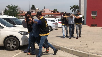 Minibüs şoförünün bıçaklanması olayında baba ve oğlu tutuklandı