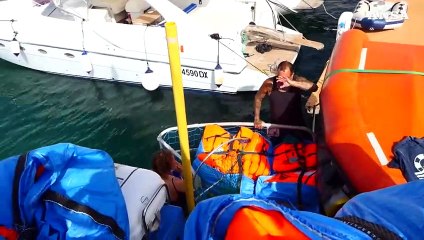 Video herunterladen: Migranti, Sea Watch pronta a partire con Aurora: 