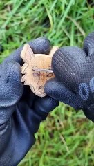 Carving a wolf pendant out of wood - Whittling project