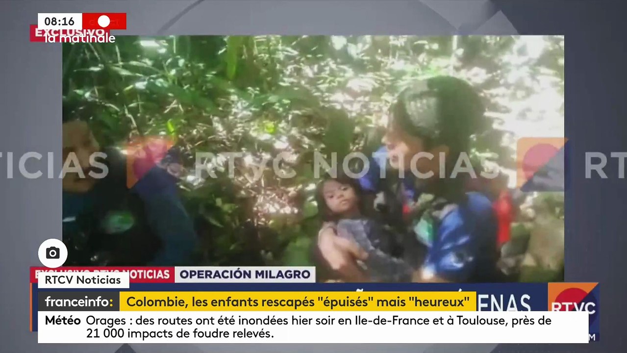 Colombie: La télévision publique a diffusé une vidéo du moment de la rencontre entre les quatre enfants errant dans la jungle depuis 40 jours et leurs sauveteurs indigènes