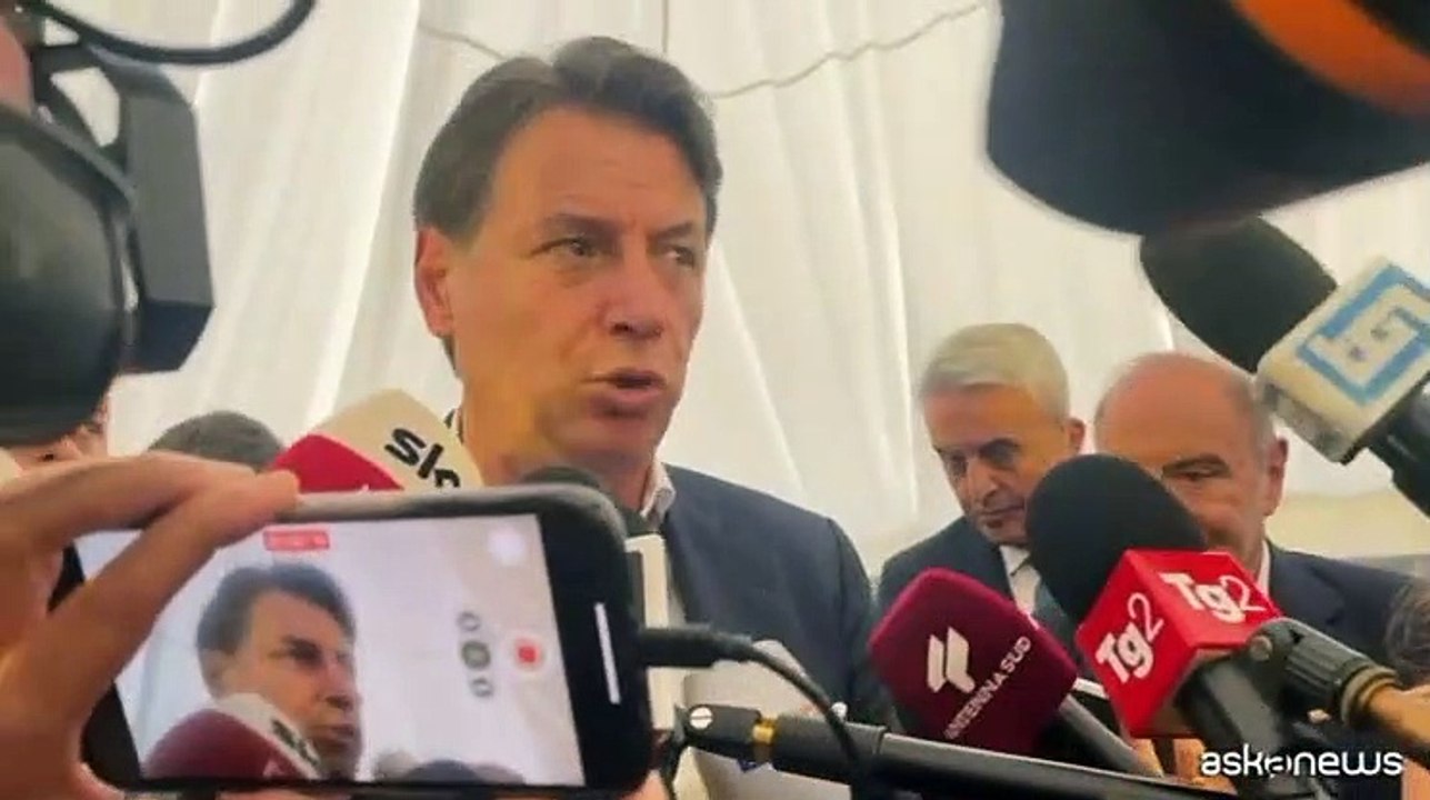 Ucraina, Conte: Pd cambi linea, finora linea bellicista