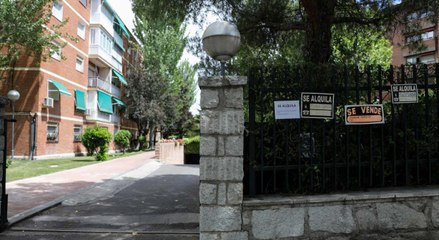 La compraventa de viviendas acelera su caída en abril hasta el 8,1%