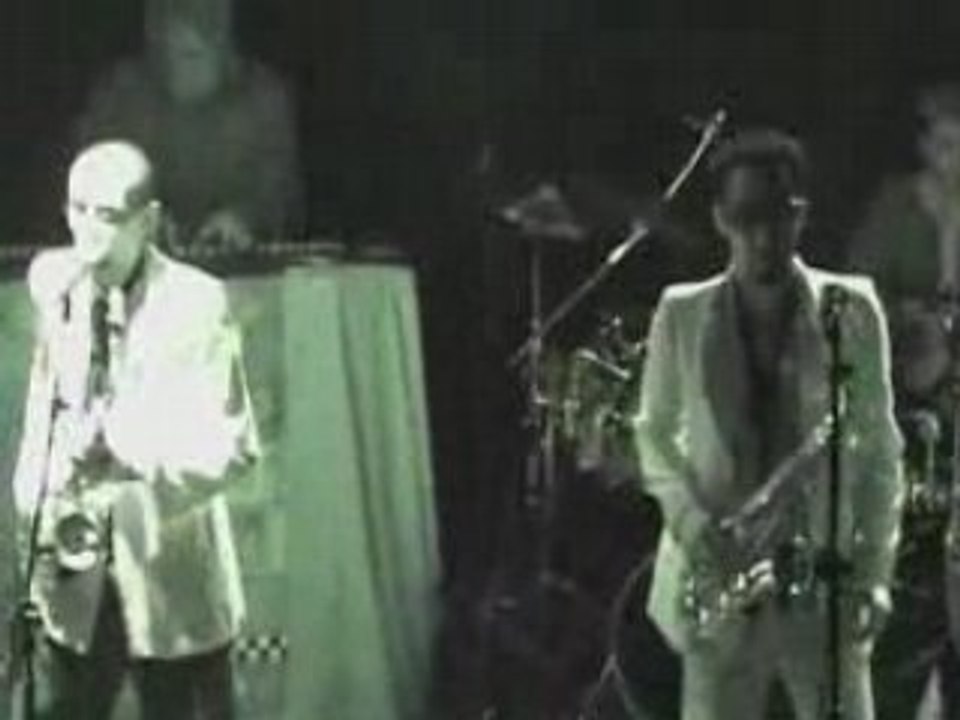 Gerard et les Stars - "Adele" Live at CARGO - Arles - 13RU