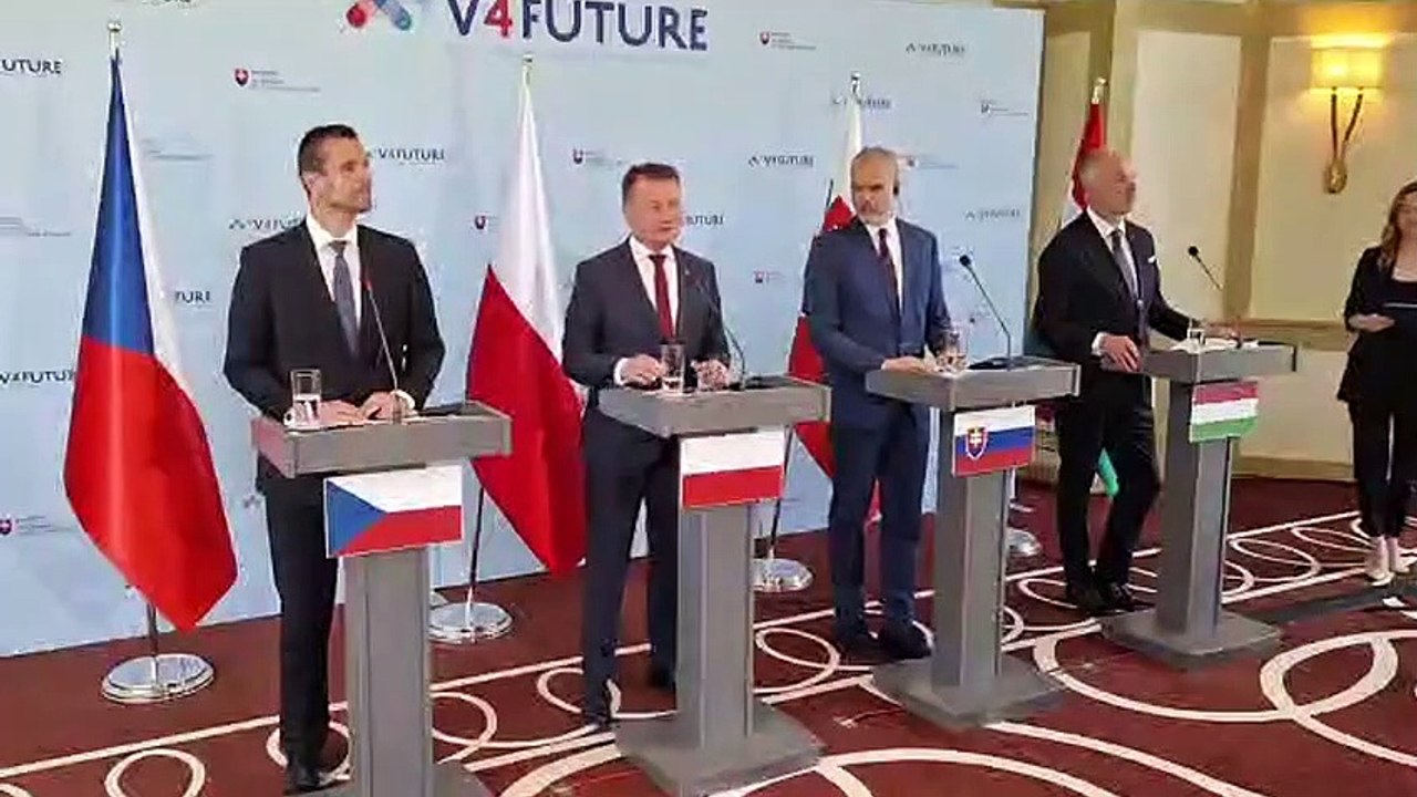 ZÁZNAM: Vzdušný priestor Slovenska budú okrem Česka a Poľska chrániť aj Maďari