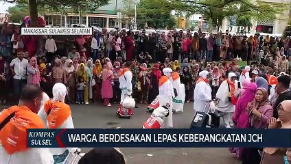 Ribuan Warga Berdesakan Iringi Pemberangkatan Jemaah Haji