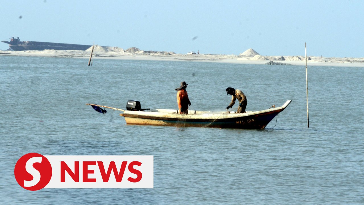 Melaka govt to look into allegations of its fishermen encroaching into PD waters