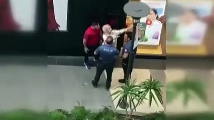 EŞİNE SALDIRIP POLİSE DİRENDİ, FİRARİ ÇIKTI