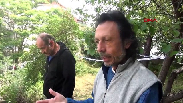 Effet des fortes pluies à Ankara : effondrement du mur de soutènement d'un immeuble de 4 étages